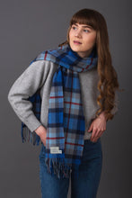 Load image into Gallery viewer, Lambswool Scarf