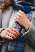 Load image into Gallery viewer, Lambswool Scarf