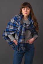 Load image into Gallery viewer, Lightweight Tartan Shawl