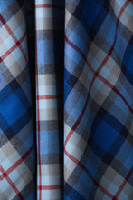 Load image into Gallery viewer, Lightweight Tartan Shawl