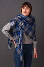 Load image into Gallery viewer, Lightweight Tartan Shawl